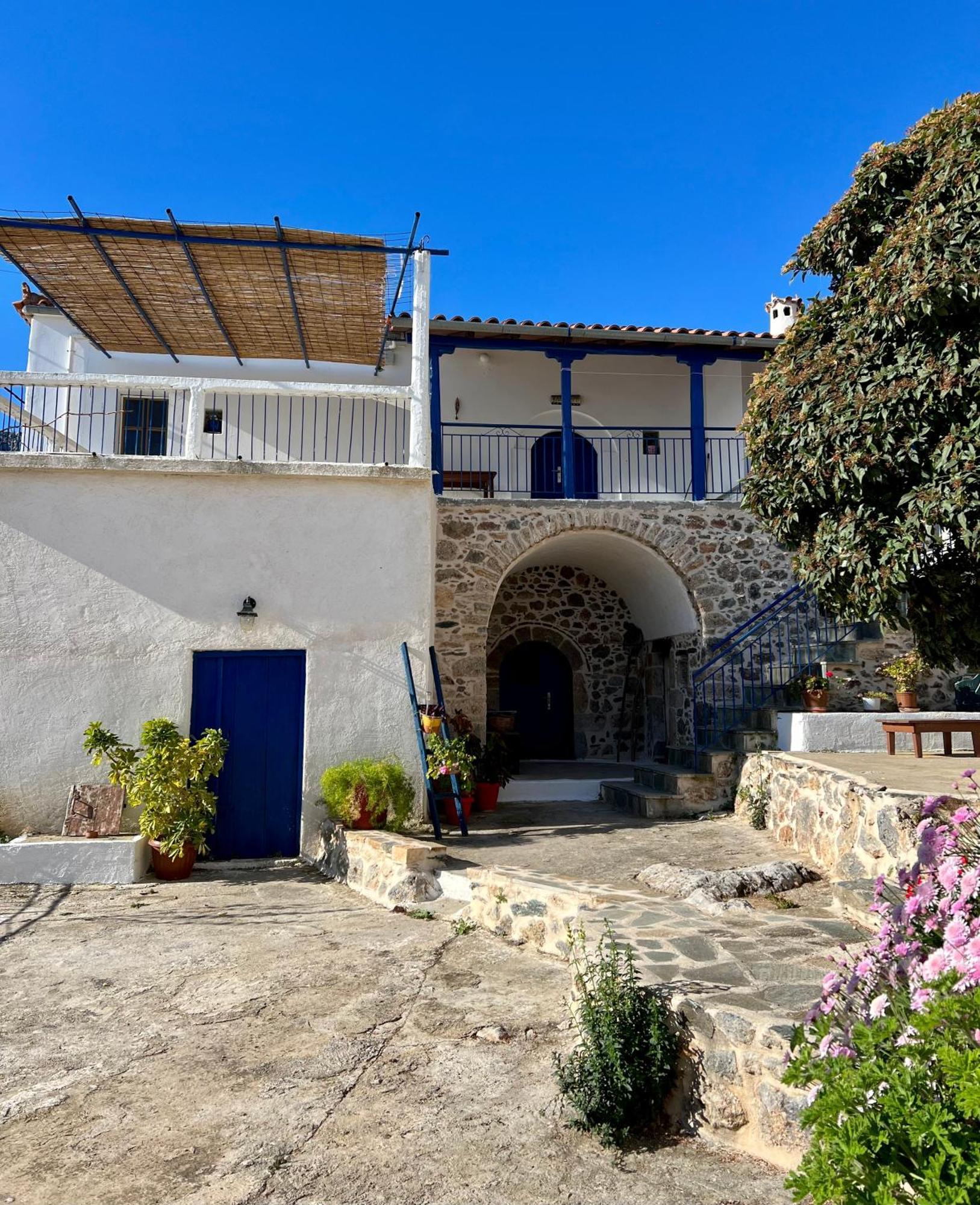 Politeika Traditional House Tirós Extérieur photo
