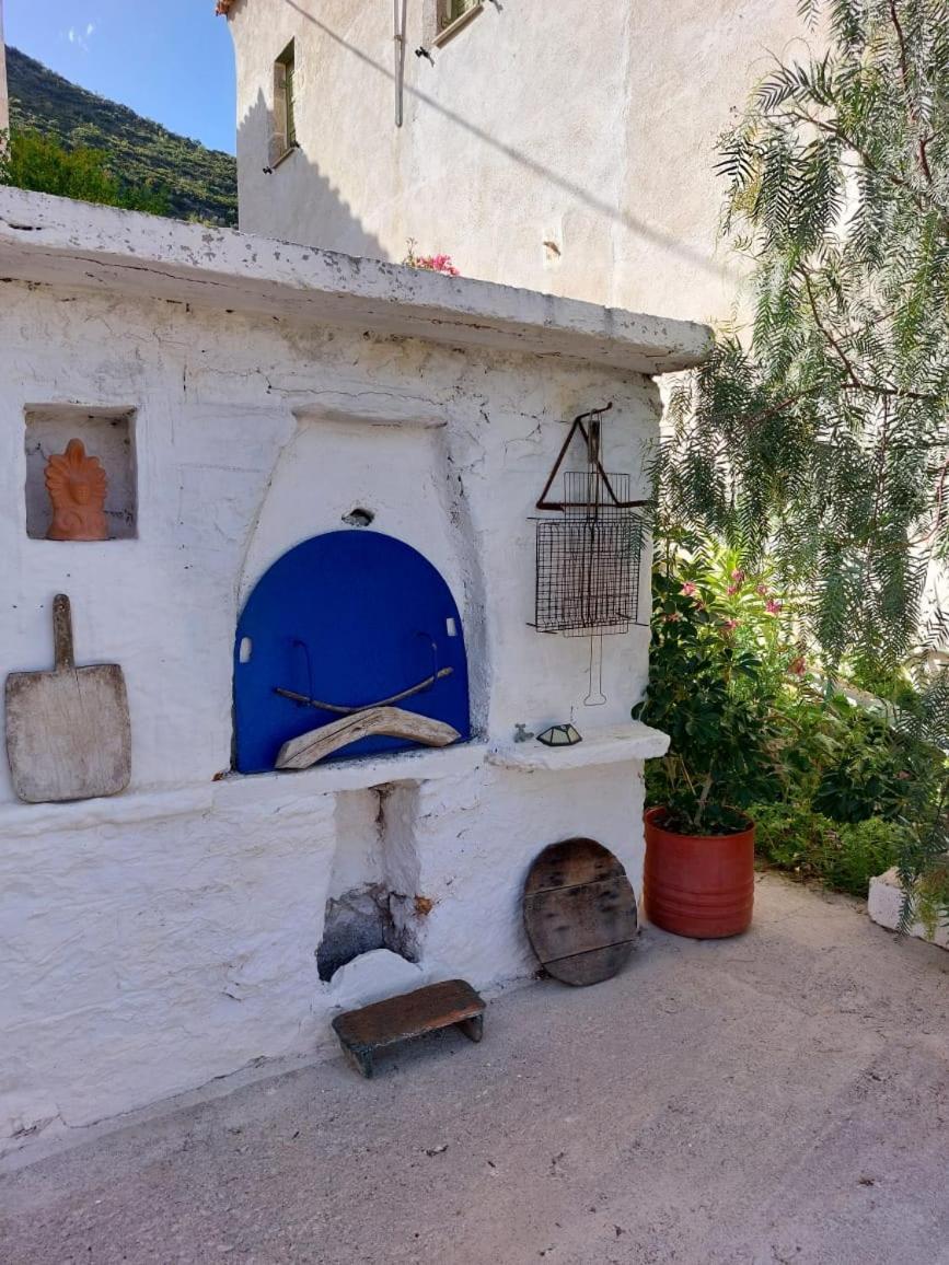 Politeika Traditional House Tirós Extérieur photo